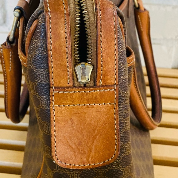 COPY - Céline
Boston Bag Macadam In Brown Coated Canvas Tote - Picture 6 of 11